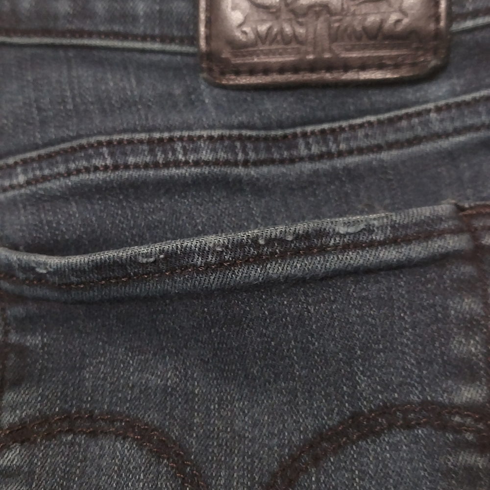 Dark Blue Levis 711 Skinny Jeans - Picture 8 of 8